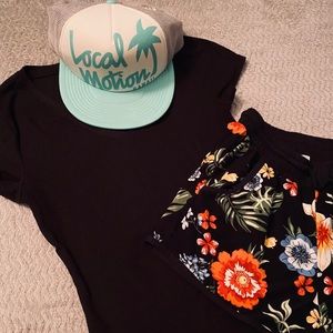 🏄‍♂️HOST PICK!!🏄‍♂️ Local motion SnapBack